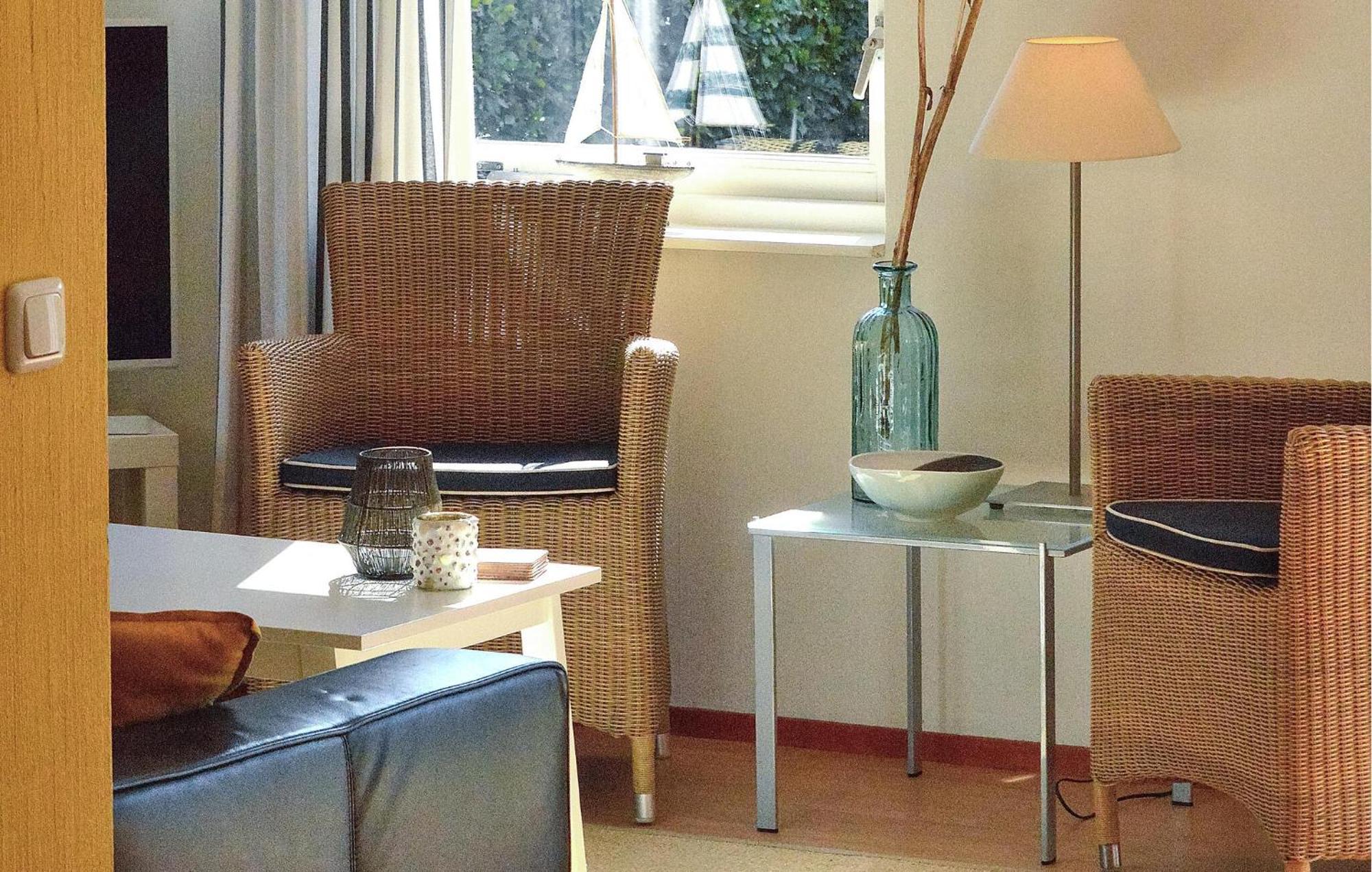 3 Bedroom Lovely Home In Zonnemaire מראה חיצוני תמונה